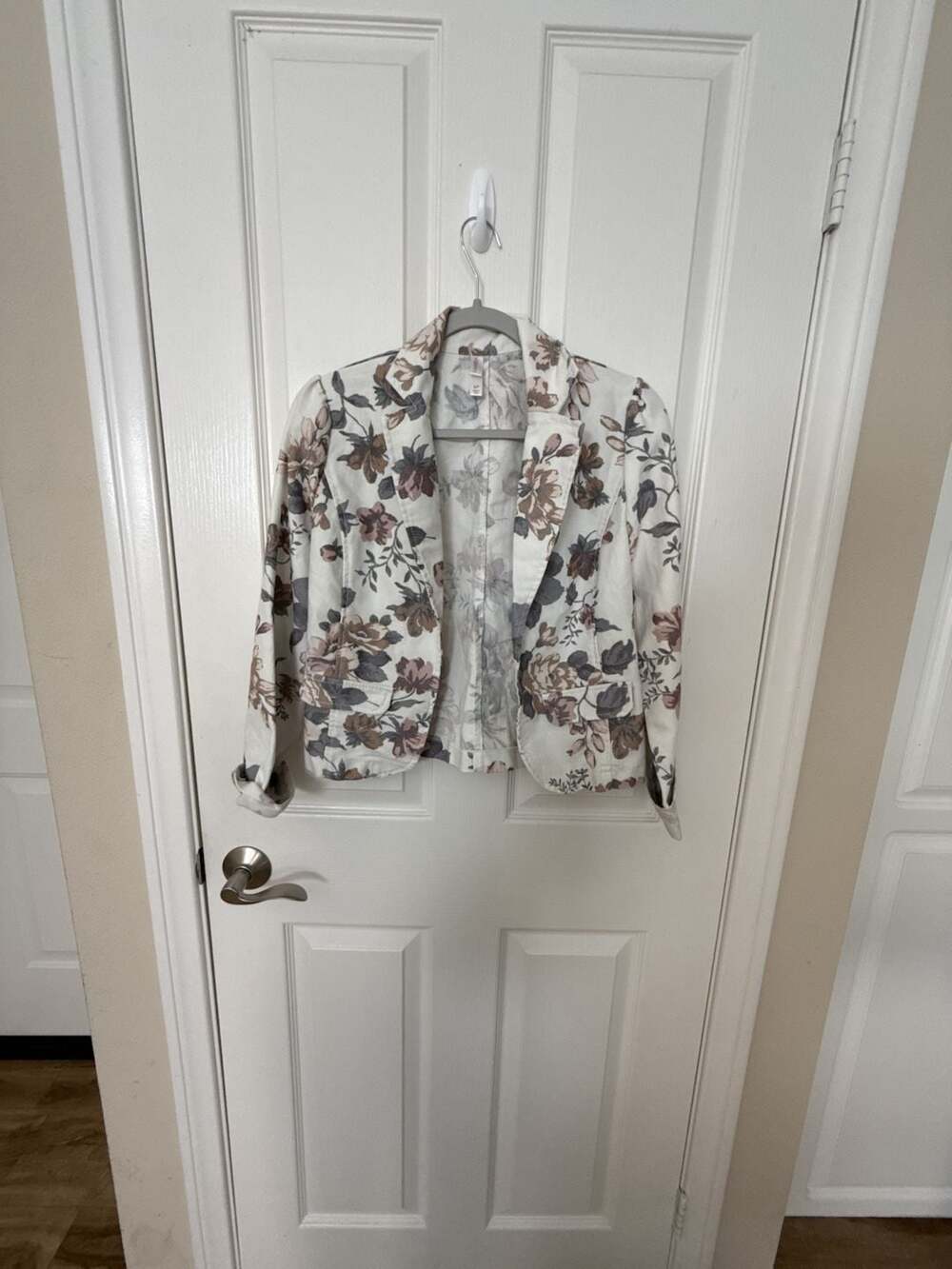 Xhilaration Floral Print Blazer Size S/P